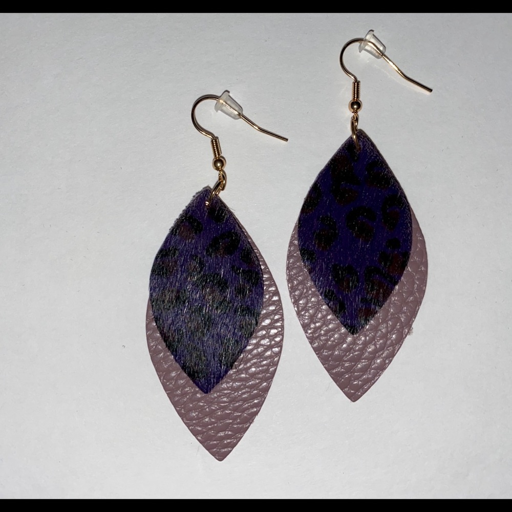 Leaf earrings